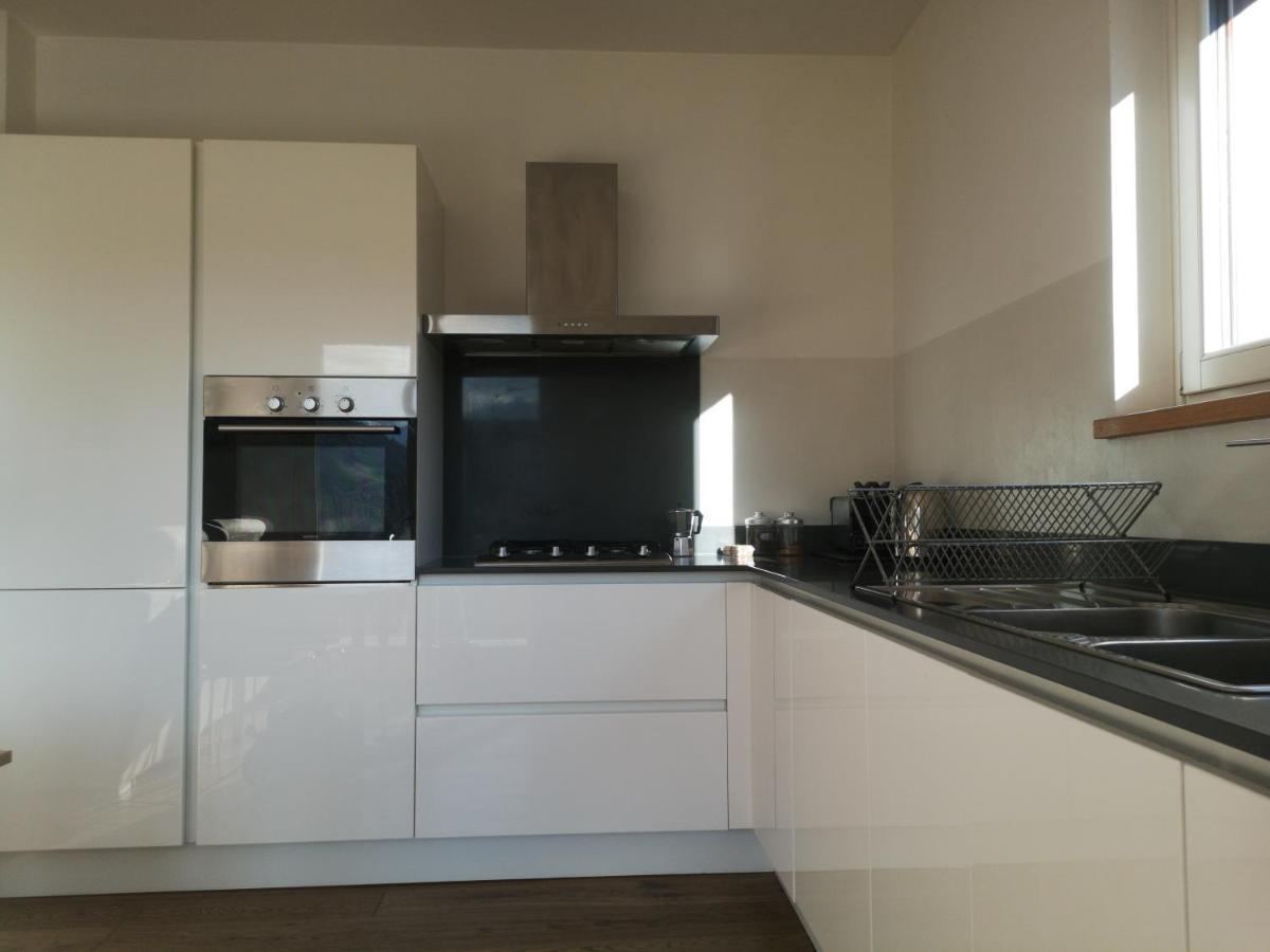 Aosta Stunning Panoramic Views From Modern Two Bedroom Apartment المظهر الخارجي الصورة